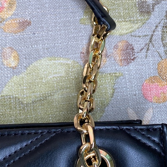 Michael Kors Serena Large Shoulder Bag Black Gold Tone Hardware New! Retail $678 - Picture 3 of 14